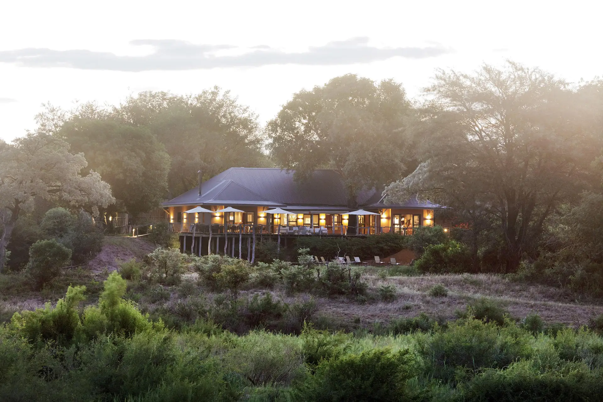 MalaMala-main-camp-luxury-lodge